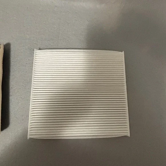 EcoGard XC10305 Cabin Air Filter Premium Replacement Automotive Air Filter - Picture 3 of 3